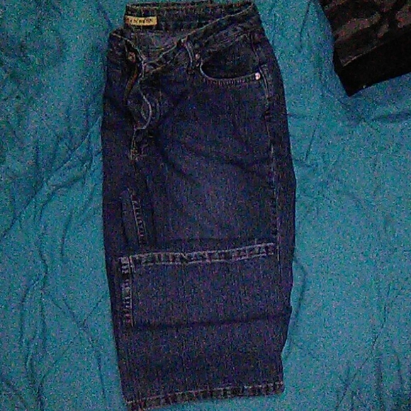 Jeans - Picture 2 of 3